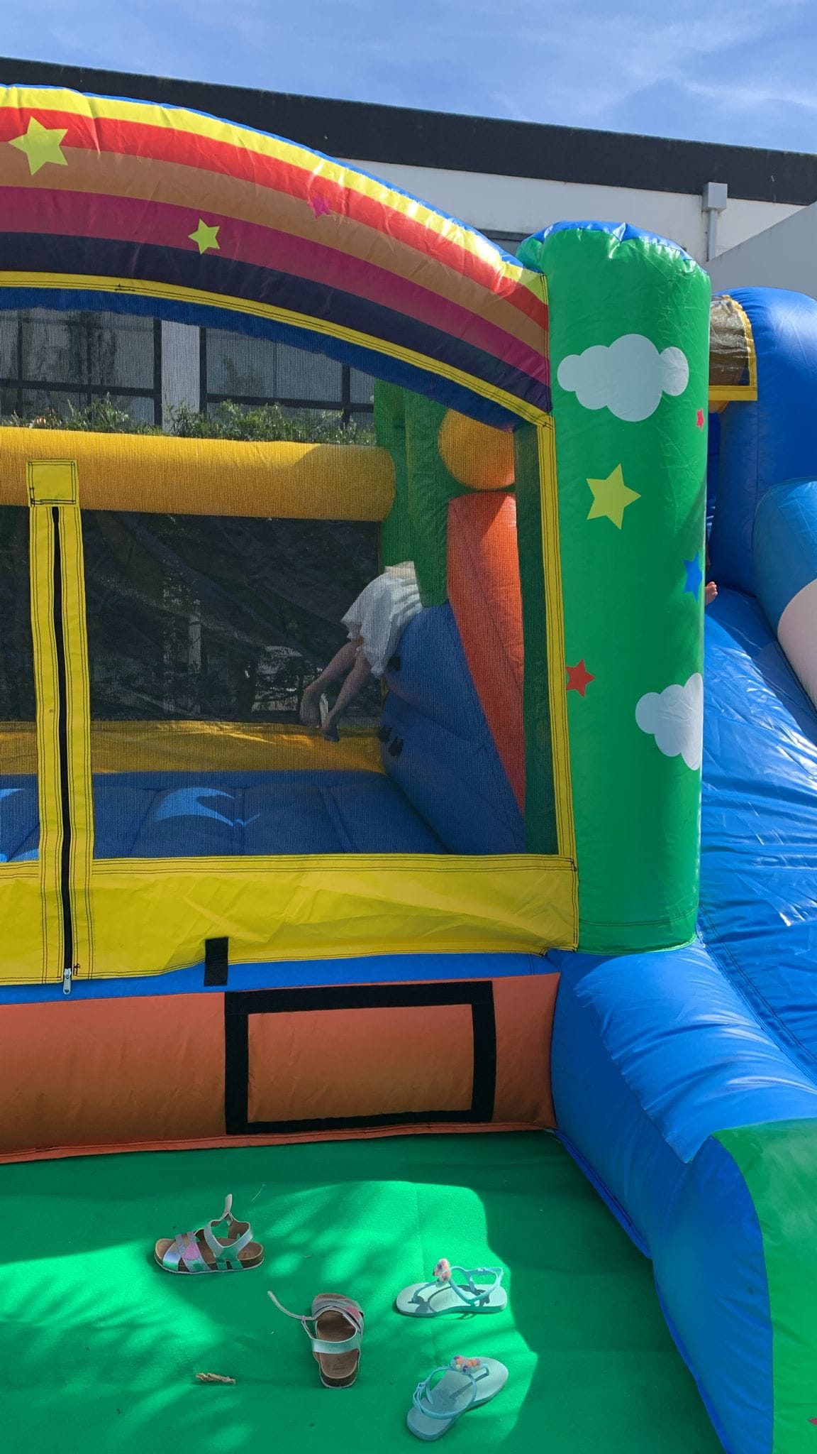 Serviços de Animação, Aluguer de Equipamento e Decoração com Balões