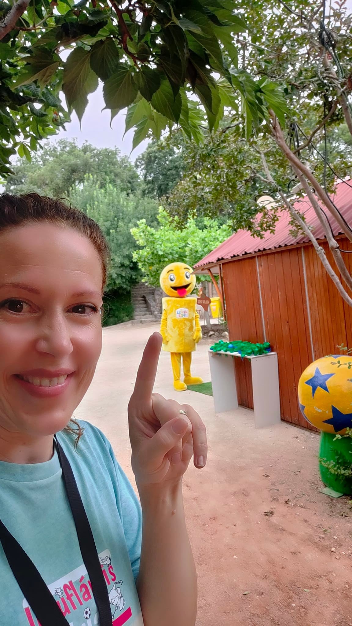 Serviços de Animação, Aluguer de Equipamento e Decoração com Balões